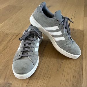 Mens suede gray Adidas court size 10